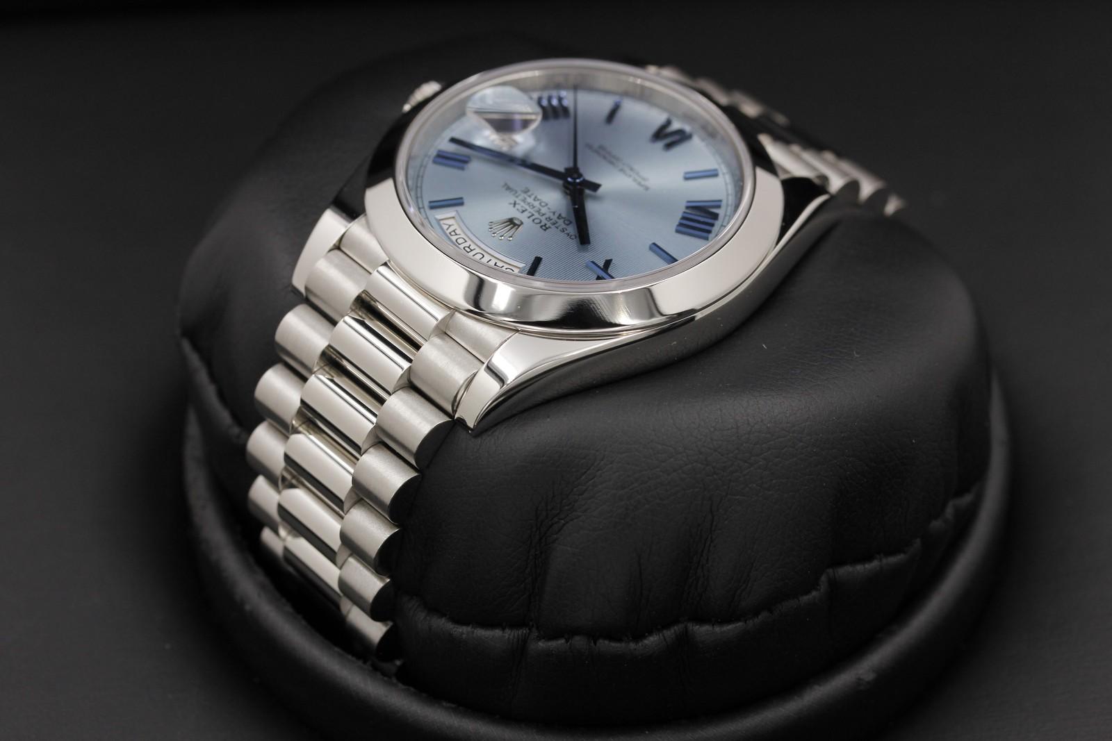 Watch Image 5