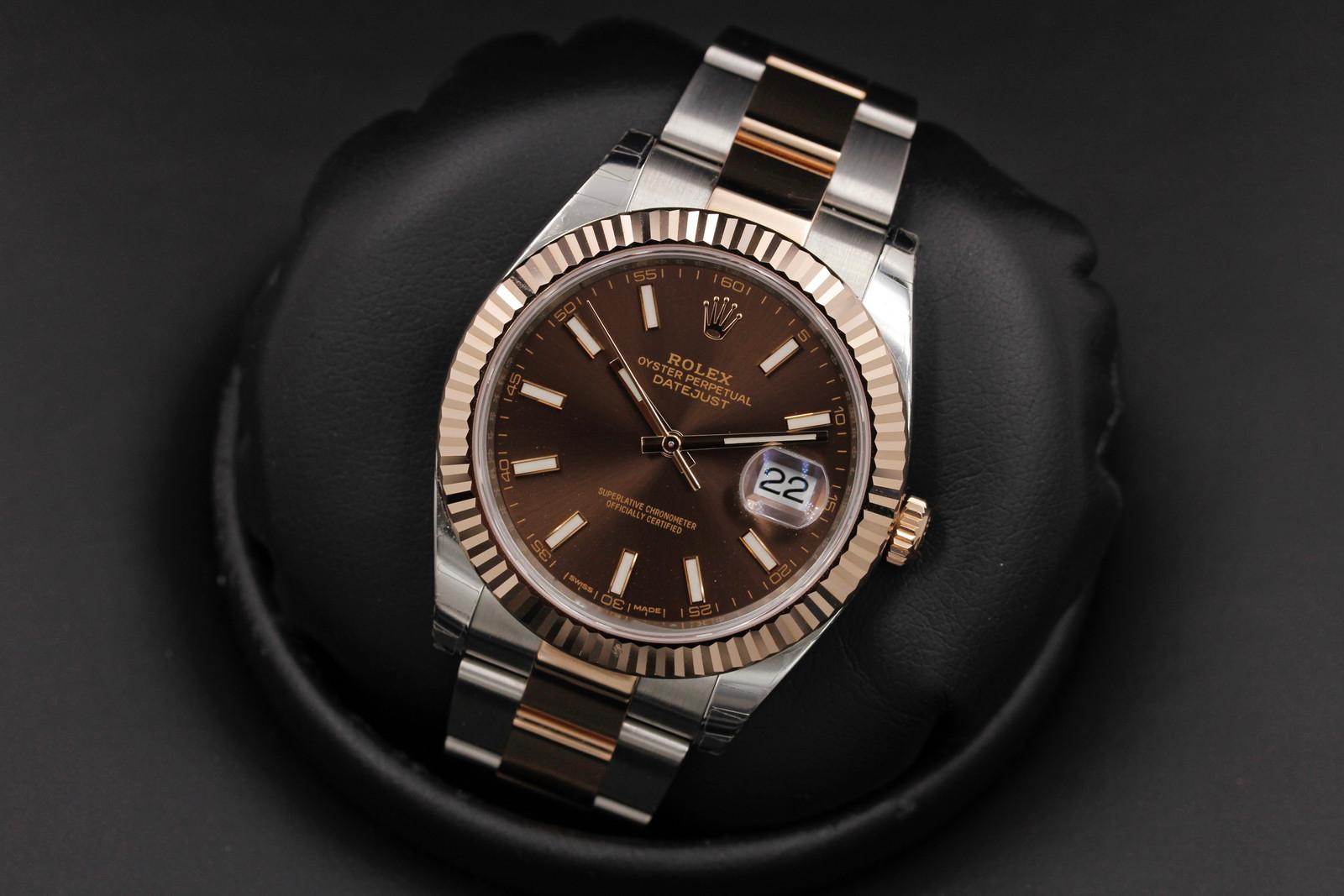 Watch Image 8
