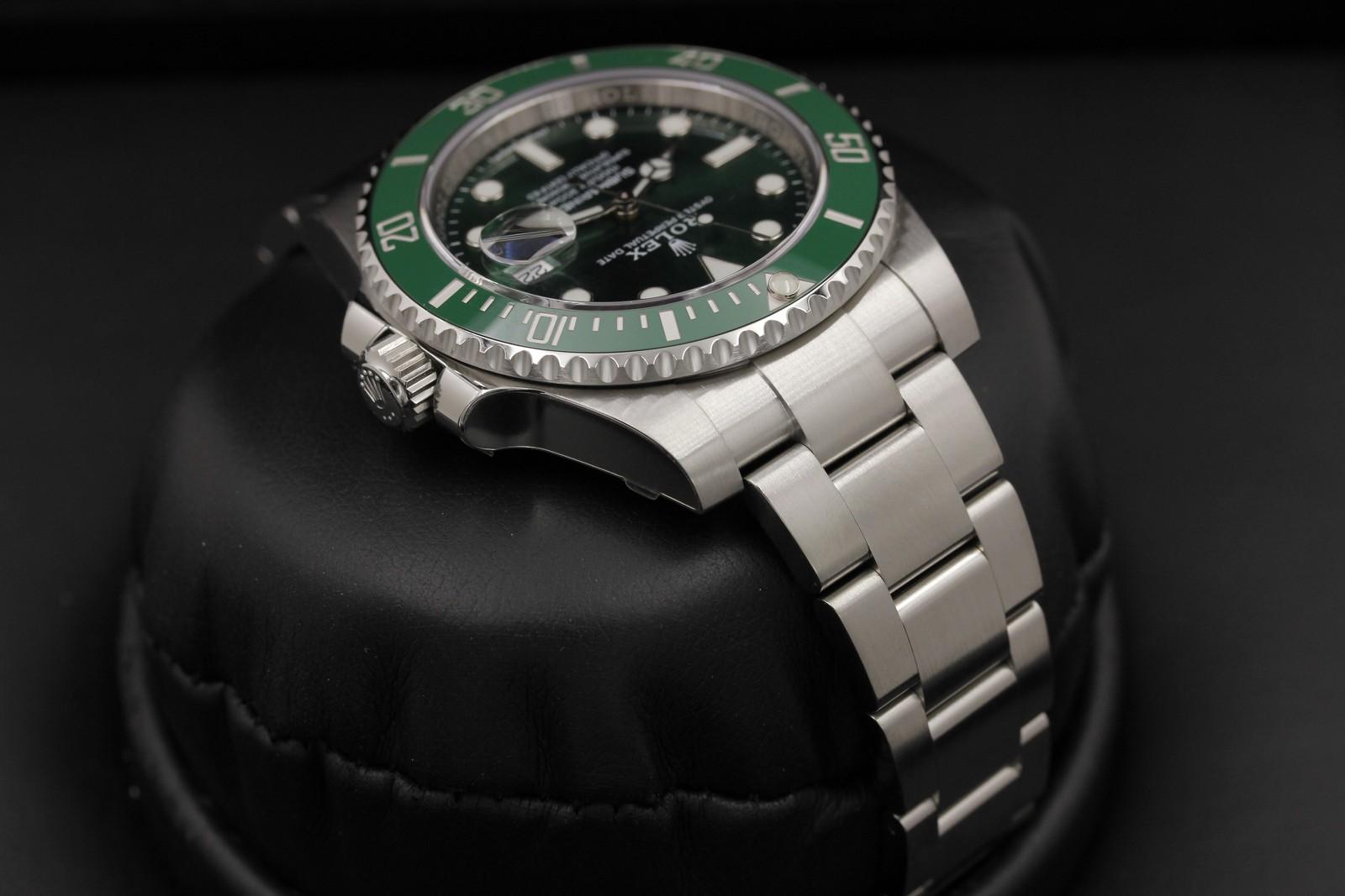 Watch Image 4