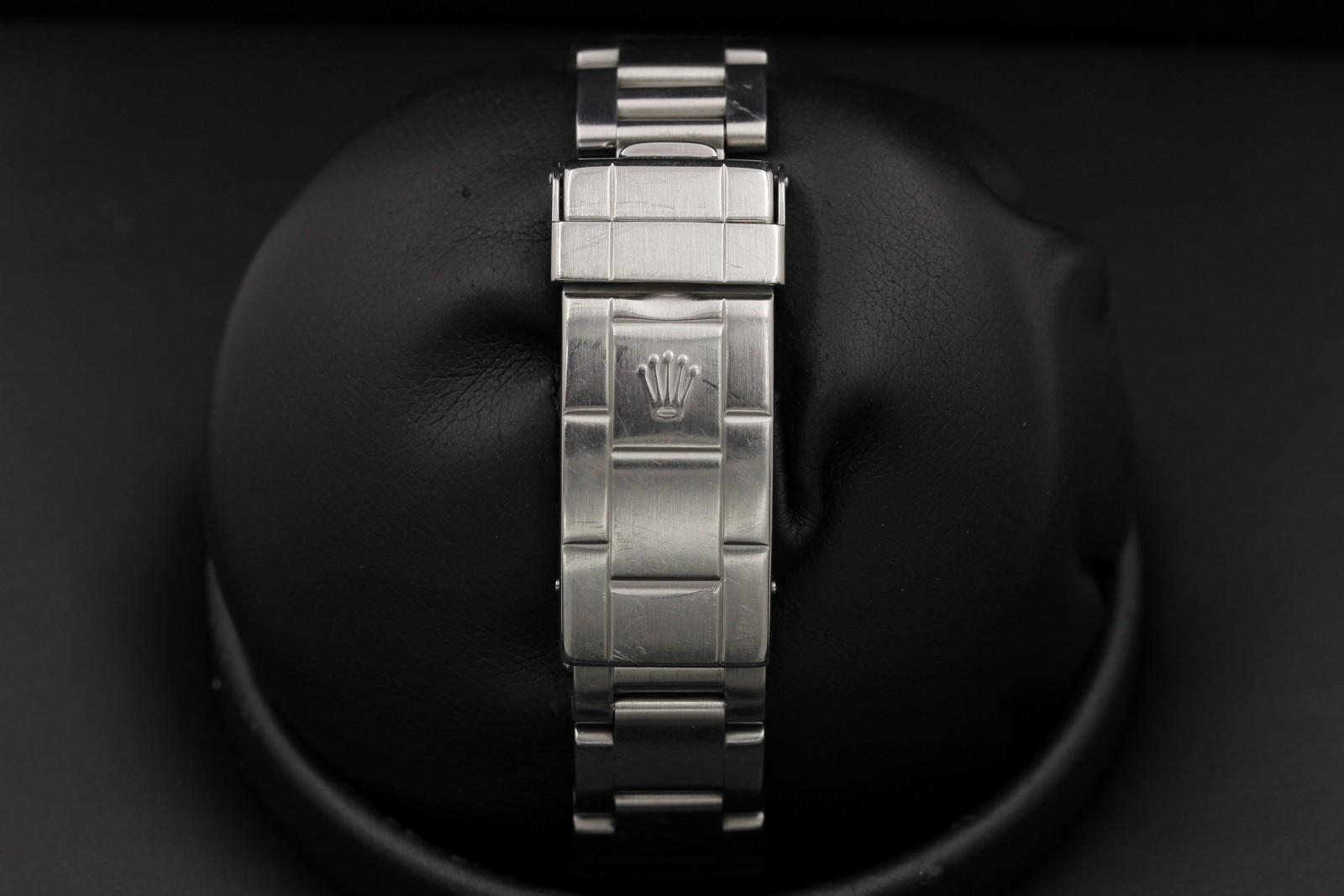 Watch Image 7