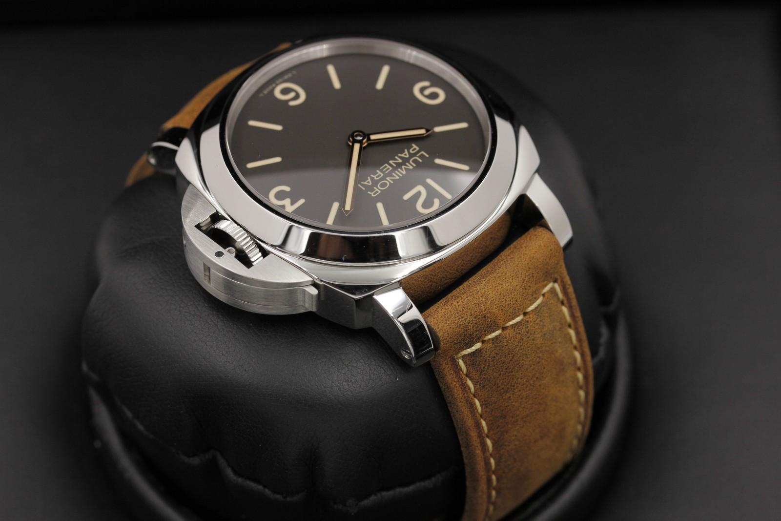 Watch Image 4