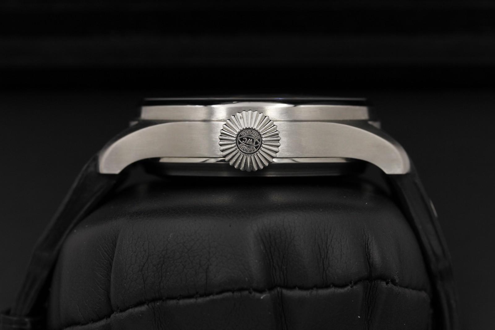 Watch Image 3