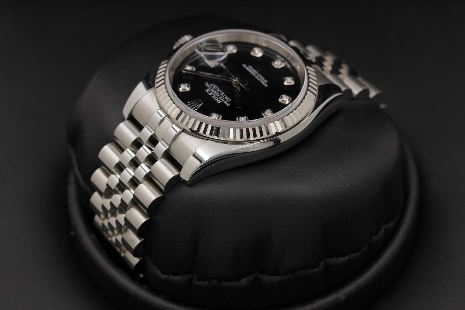 Watch Image 5