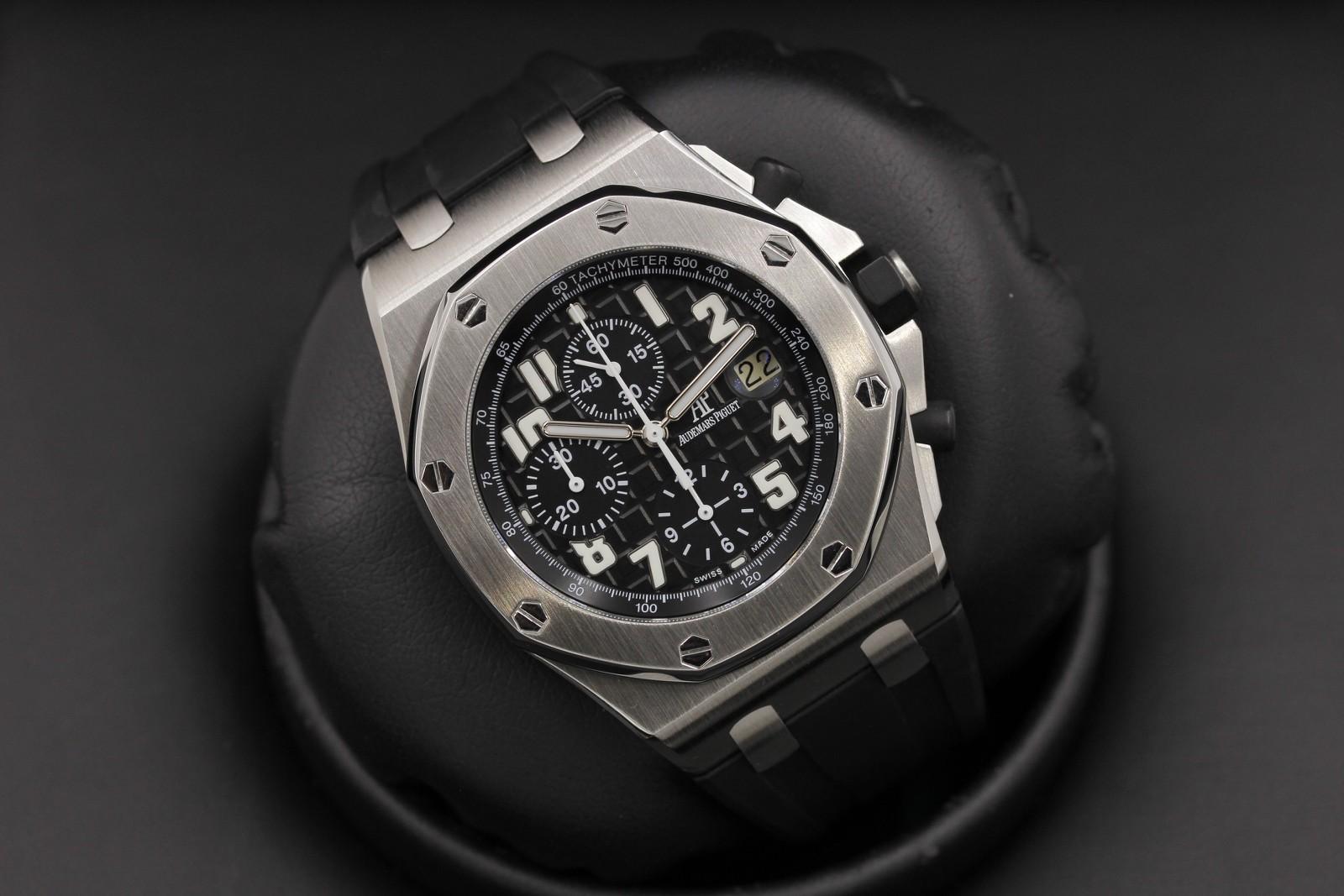 Watch Image 9