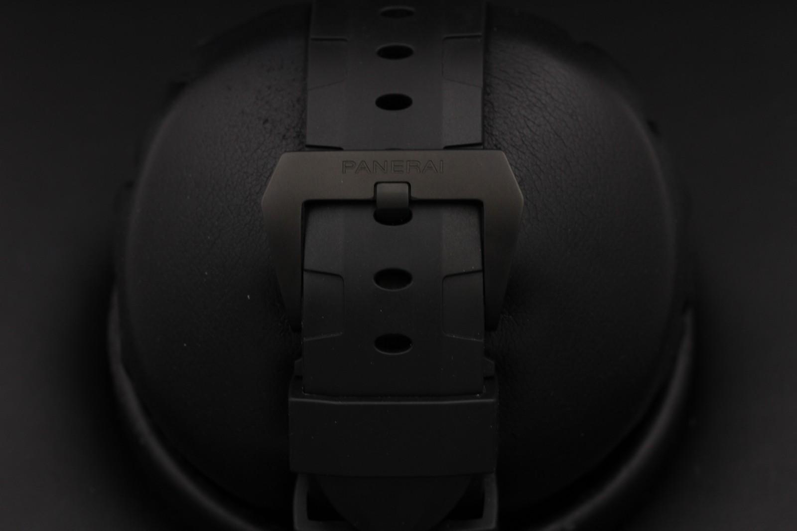 Watch Image 7