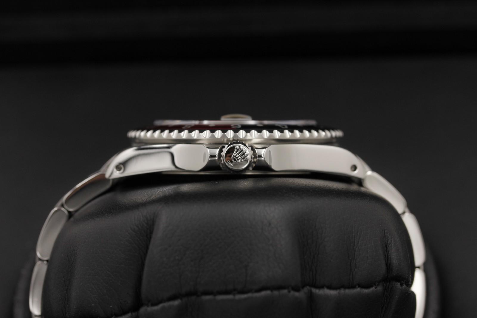 Watch Image 3