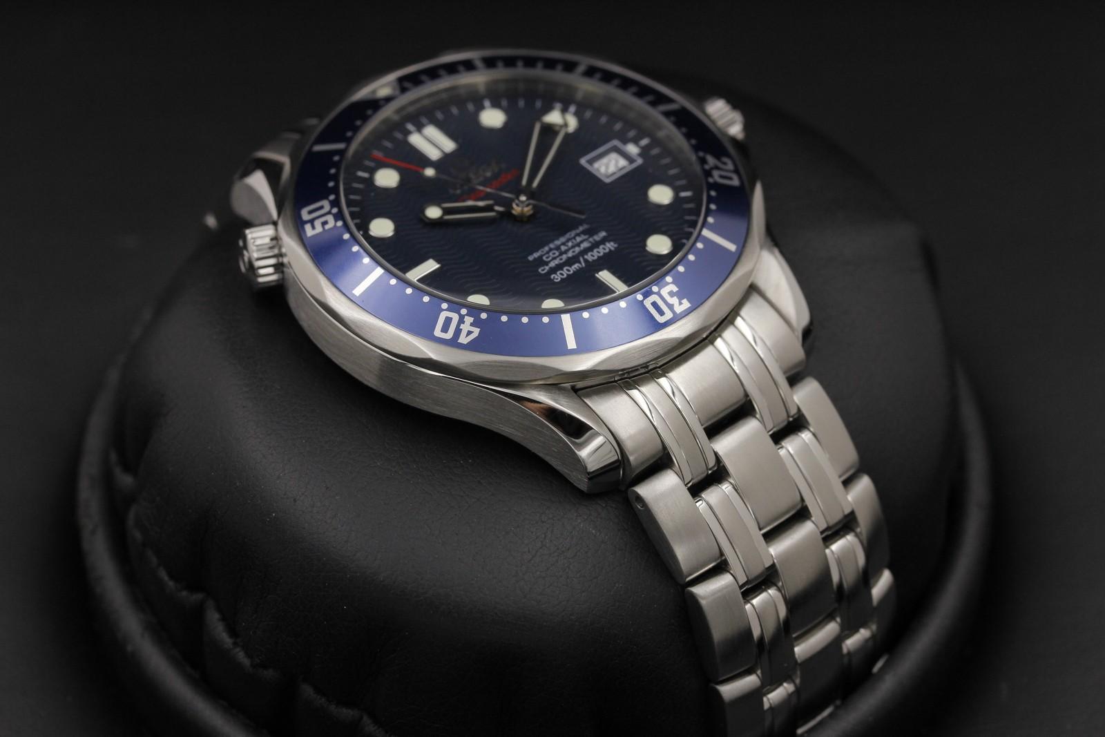Watch Image 6
