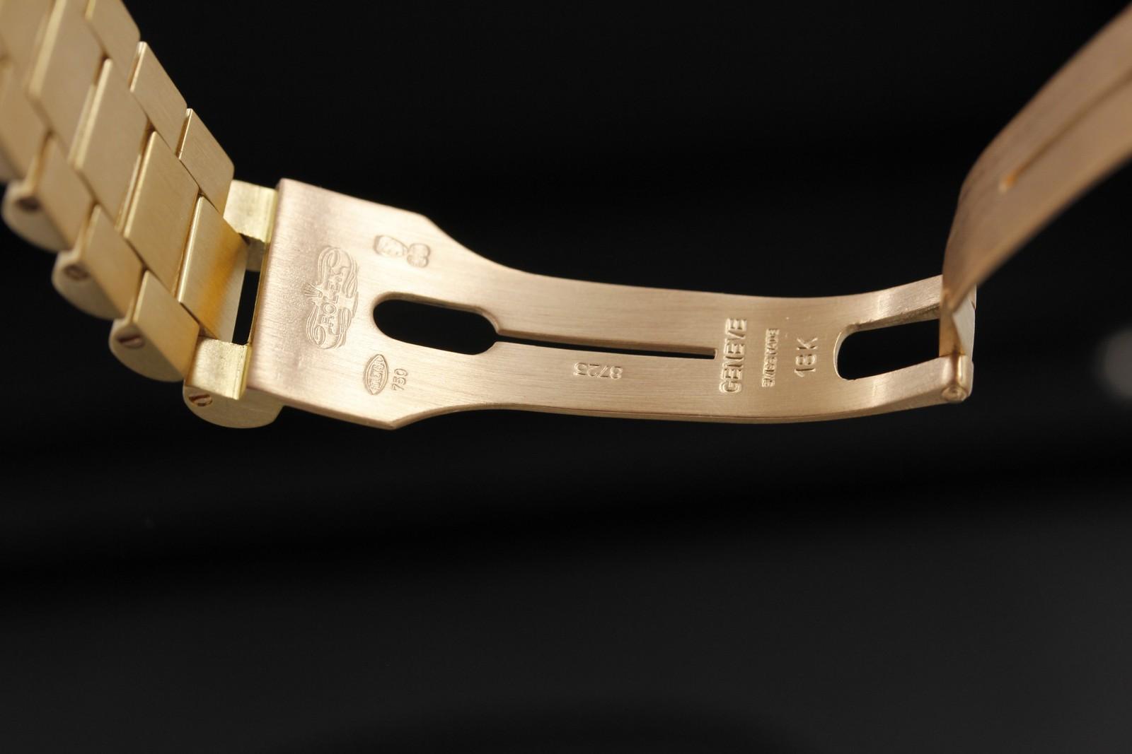 Watch Image 10