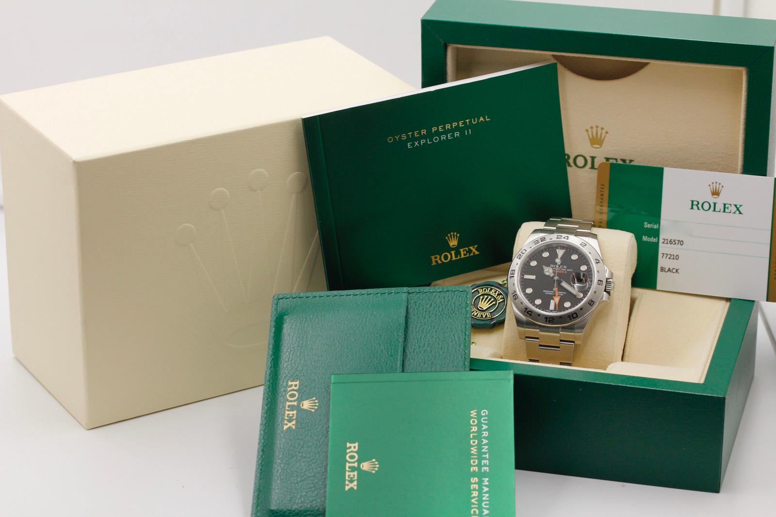 Watch Image 11