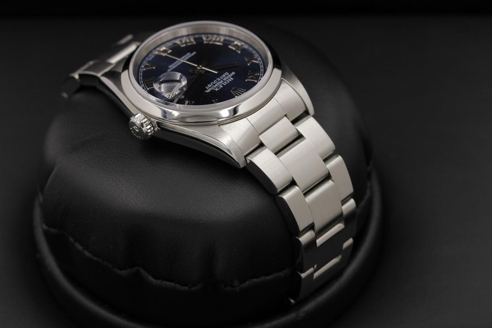 Watch Image 4