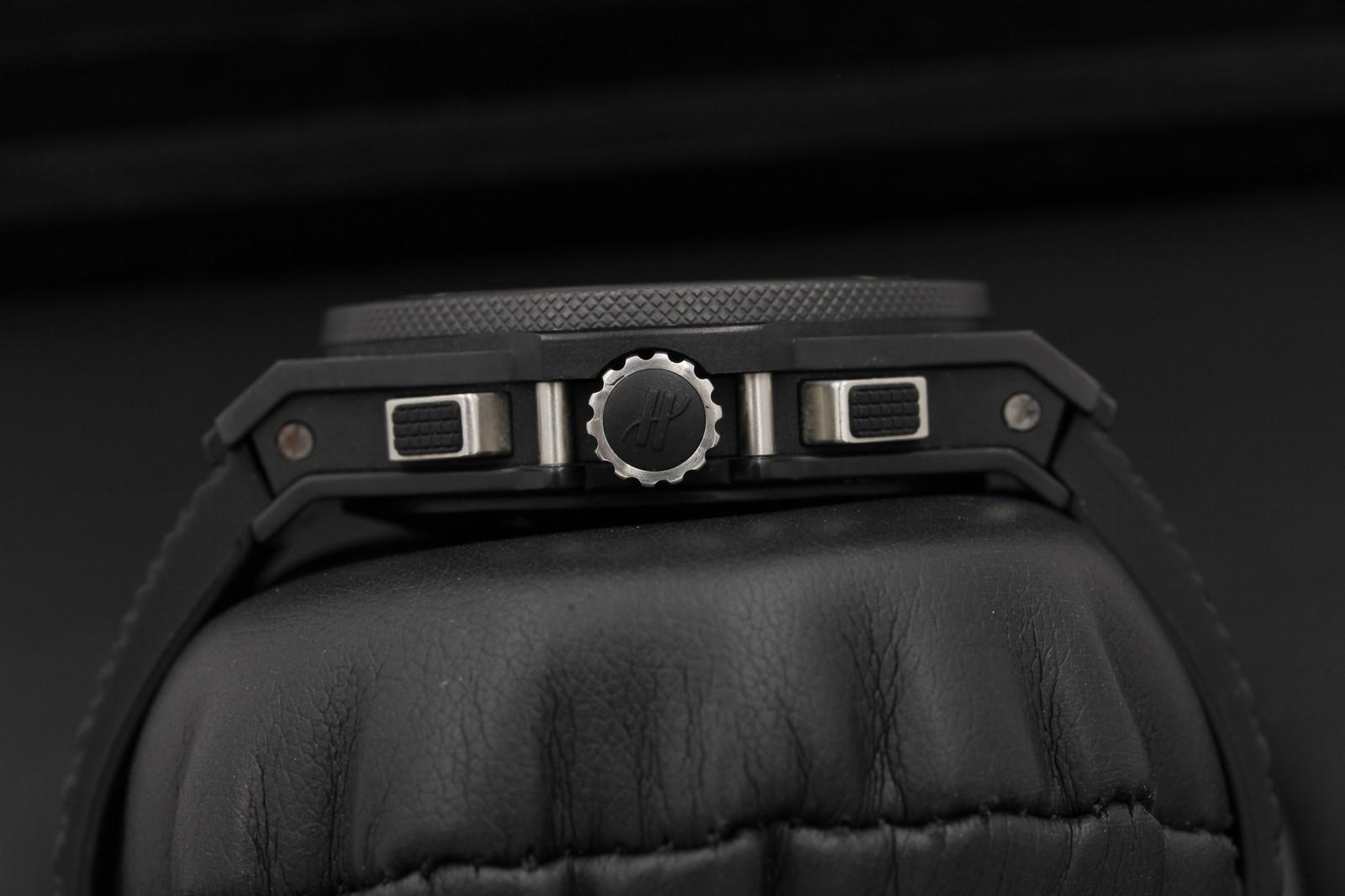 Watch Image 3