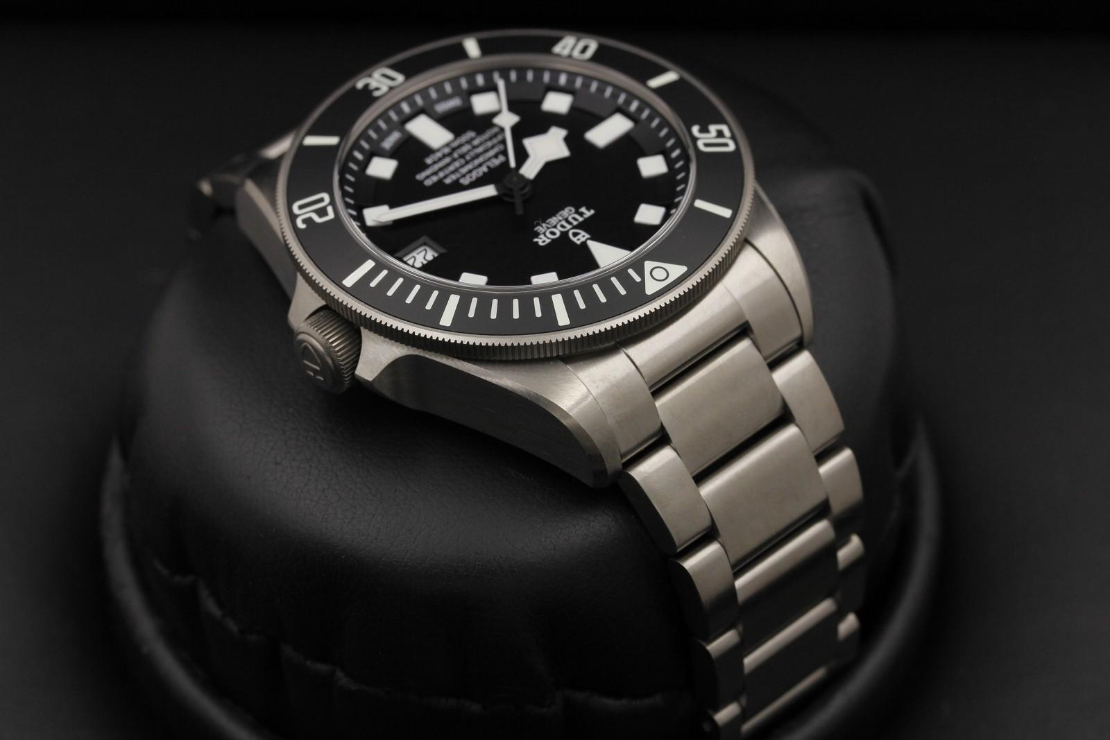 Watch Image 4
