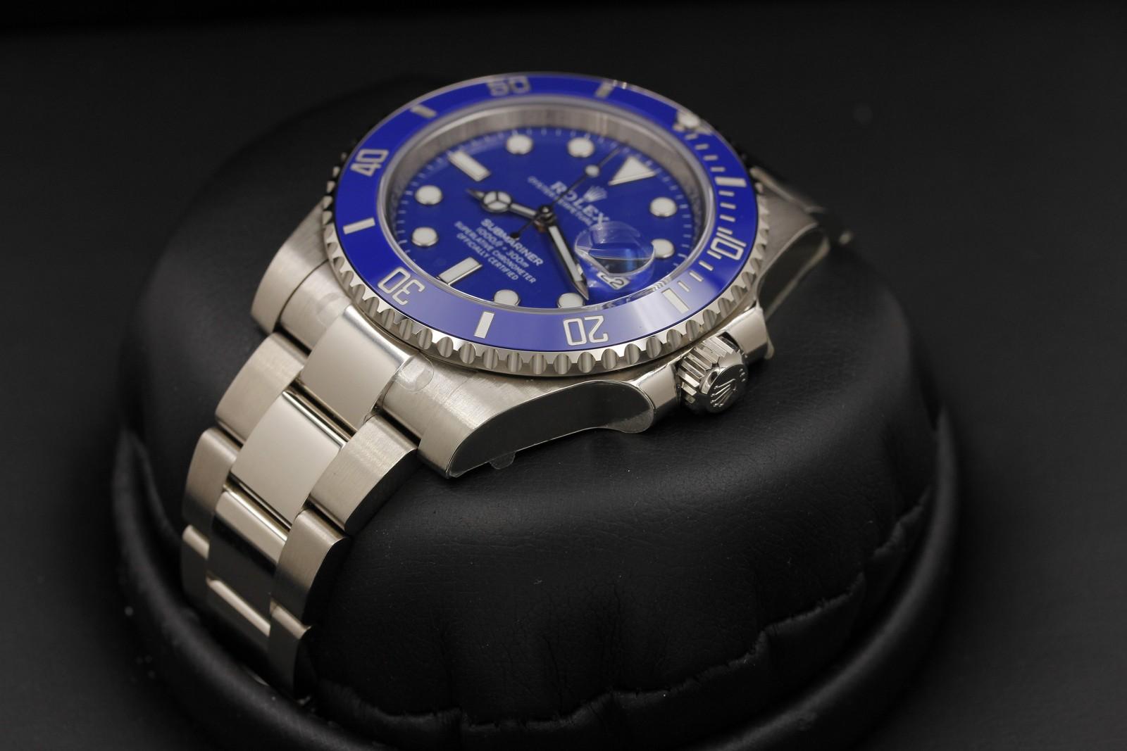 Watch Image 2