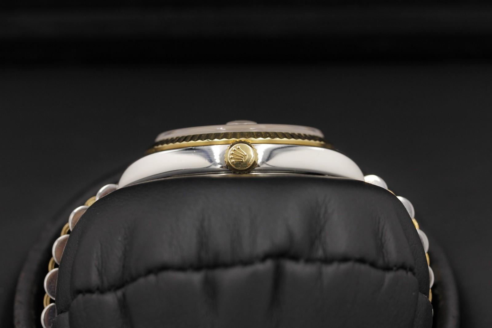 Watch Image 3