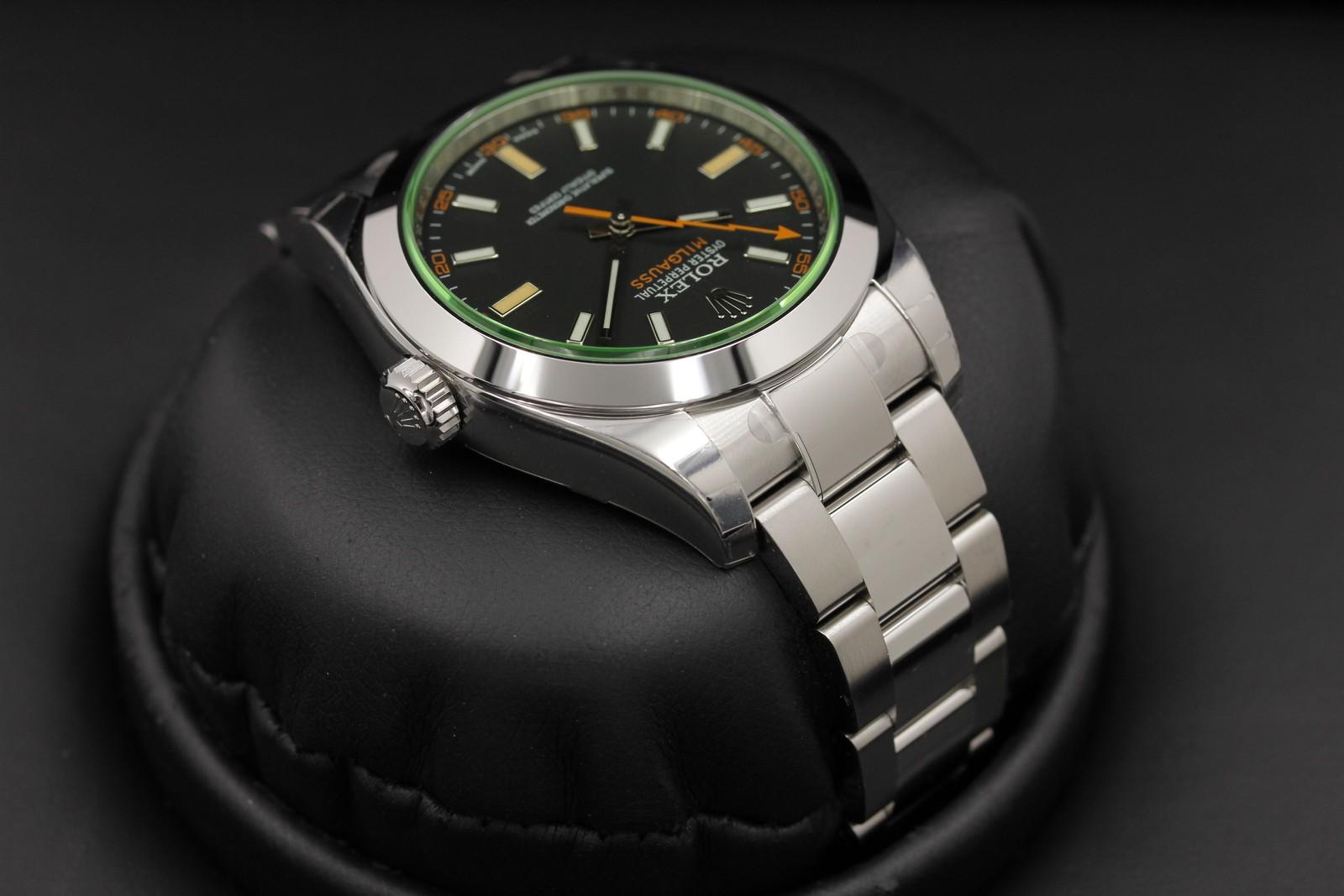 Watch Image 4