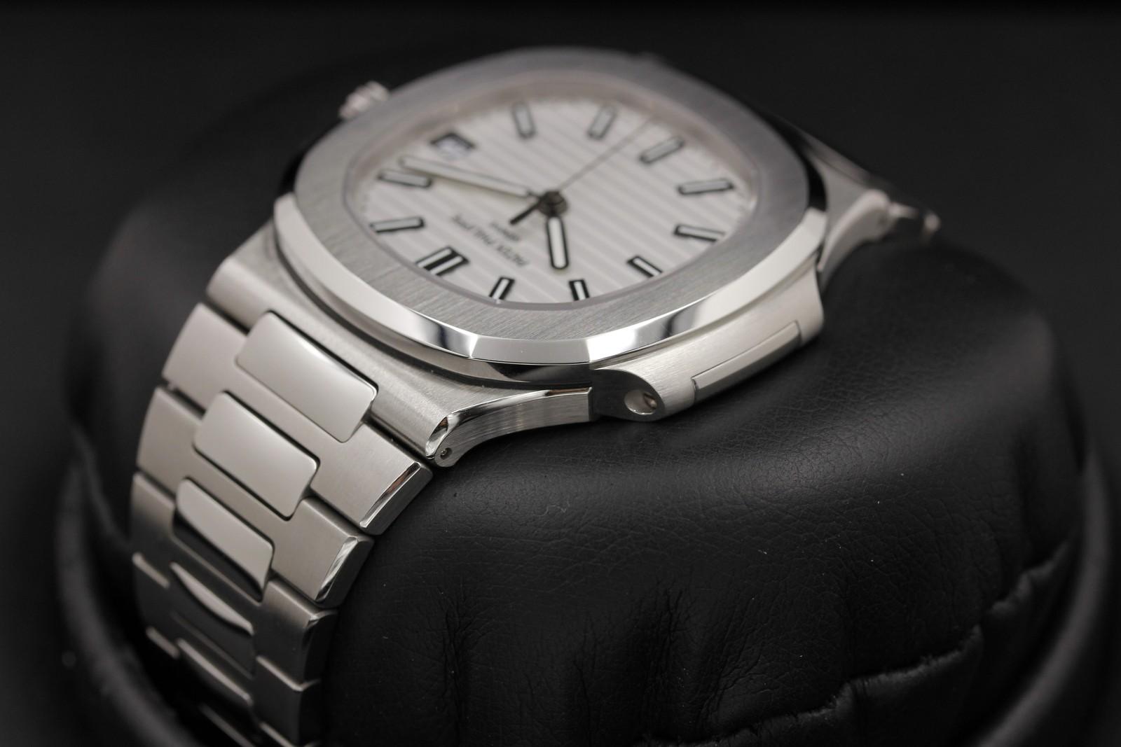 Watch Image 5