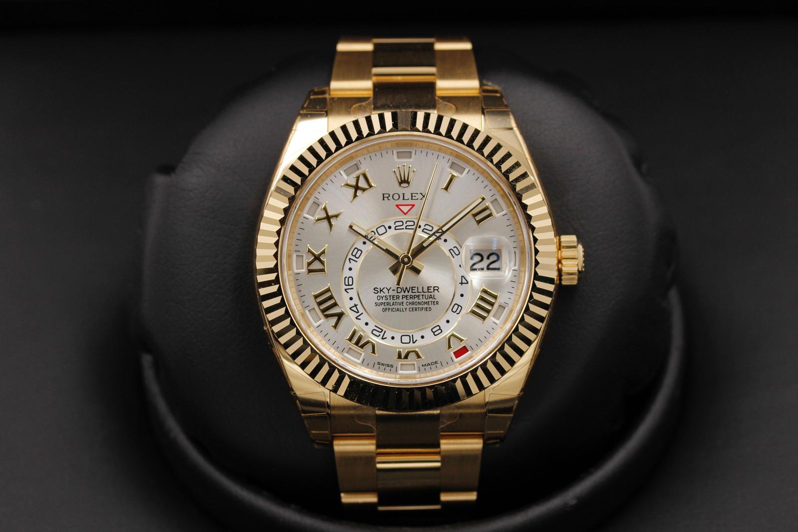 Watch Image 1