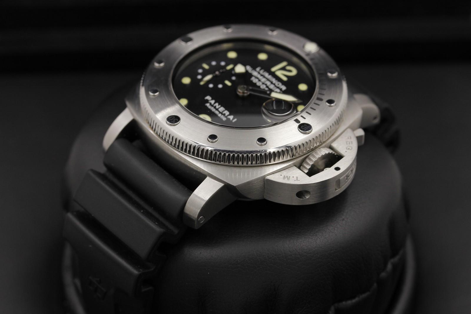 Watch Image 2