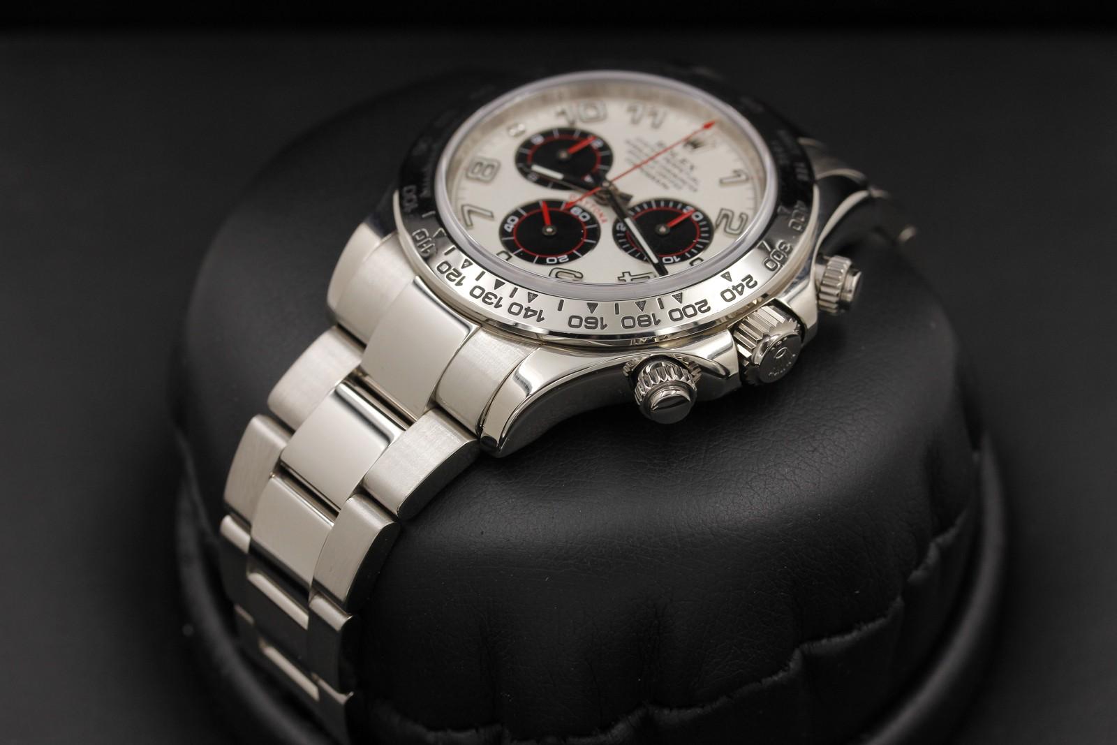 Watch Image 2