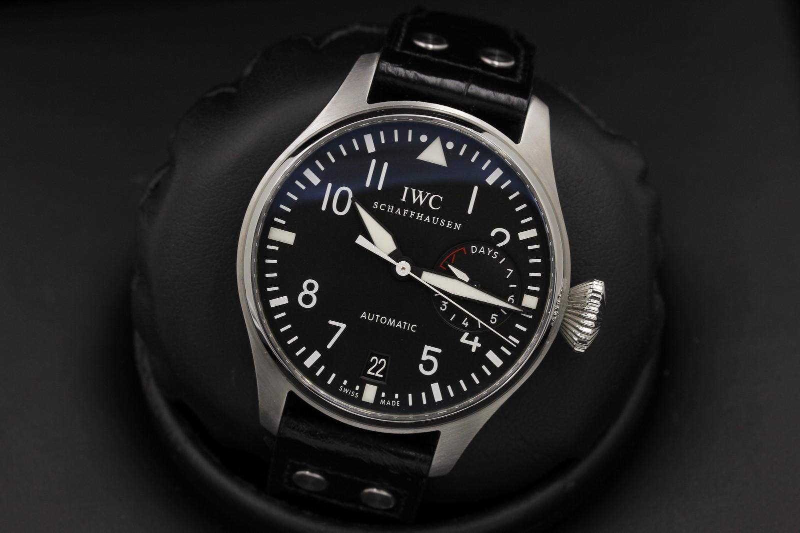 Watch Image 8