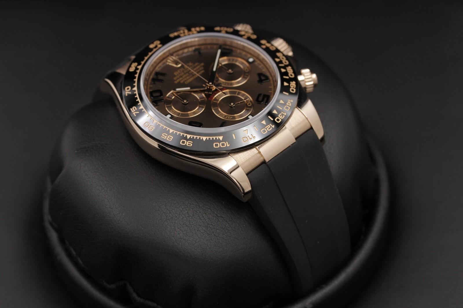 Watch Image 6