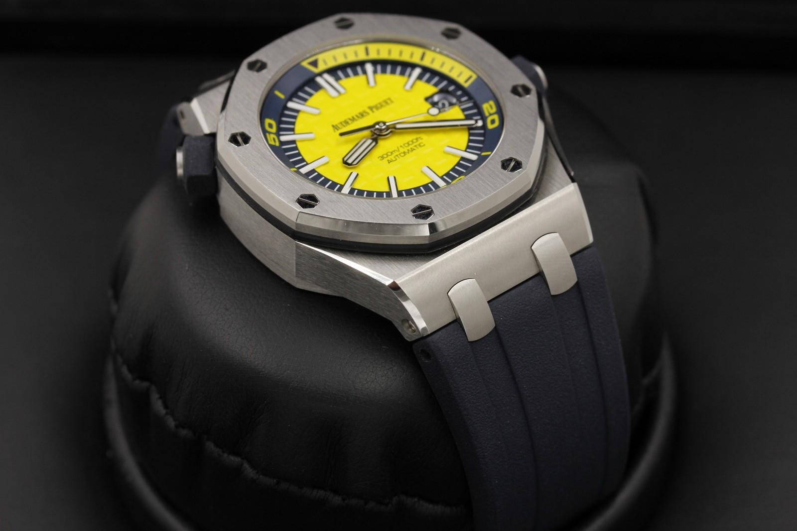 Watch Image 6