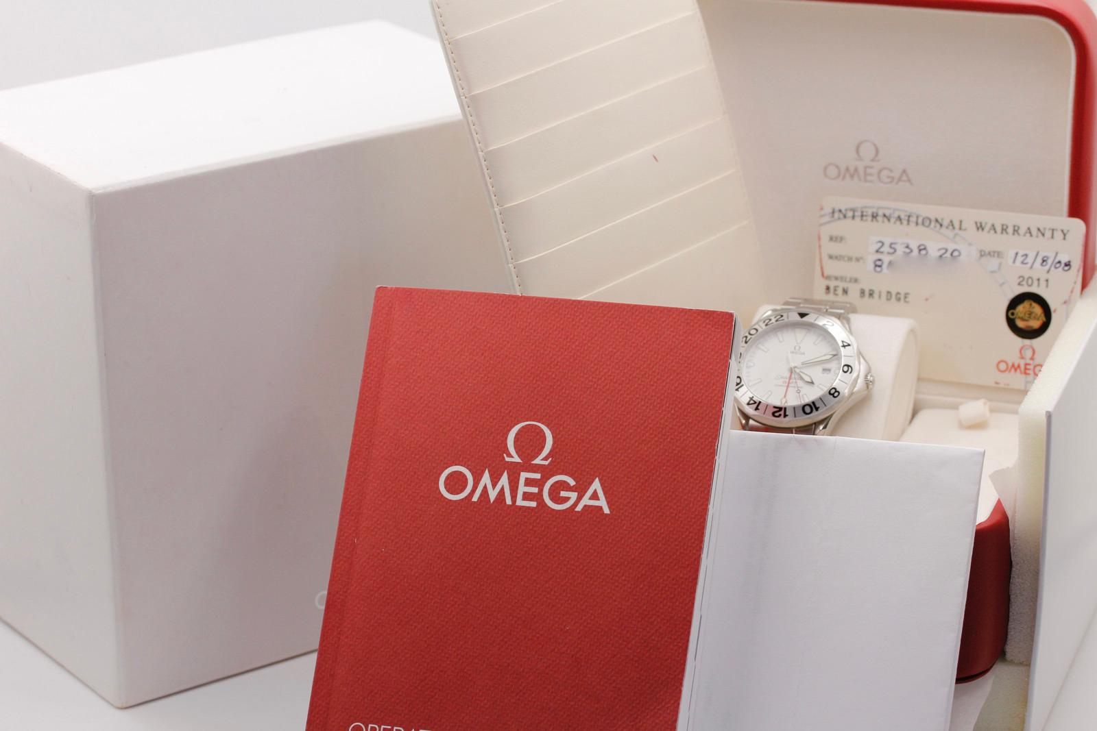 Watch Image 12