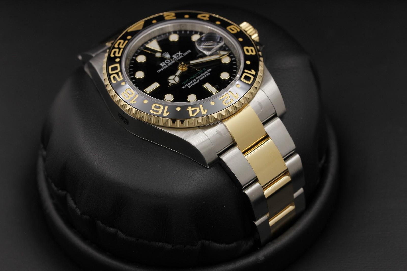 Watch Image 6