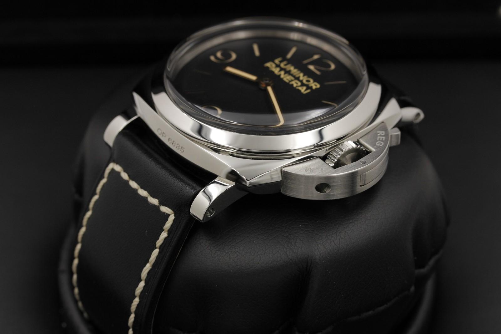 Watch Image 2