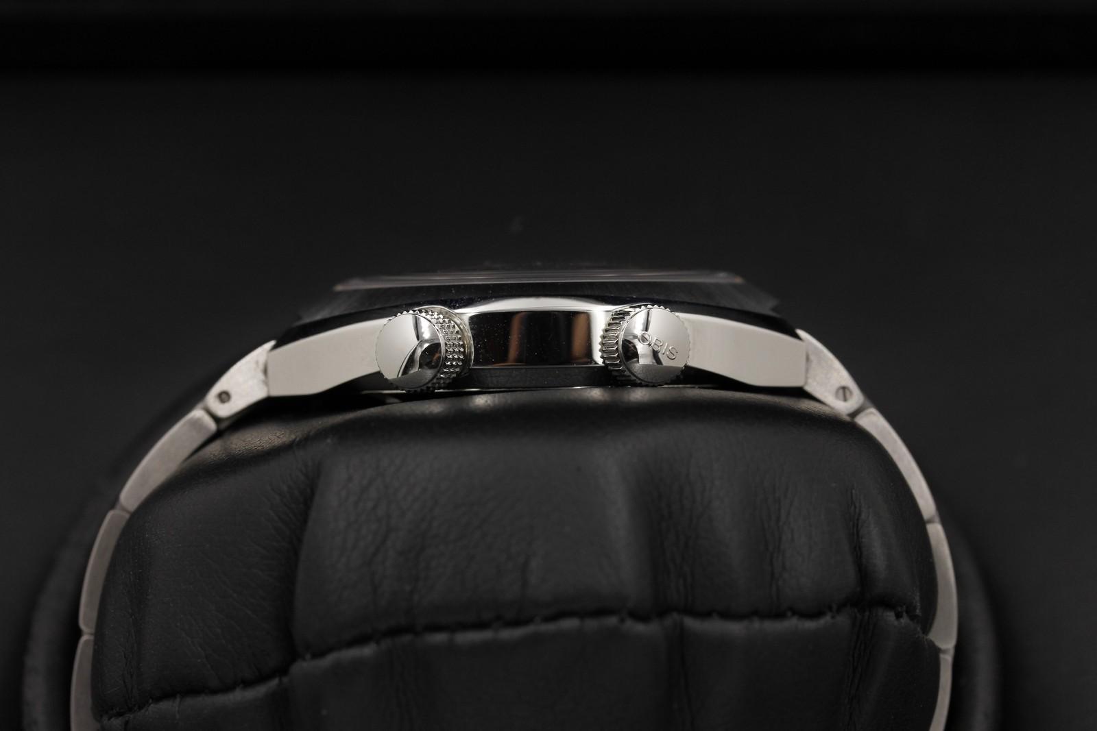 Watch Image 3