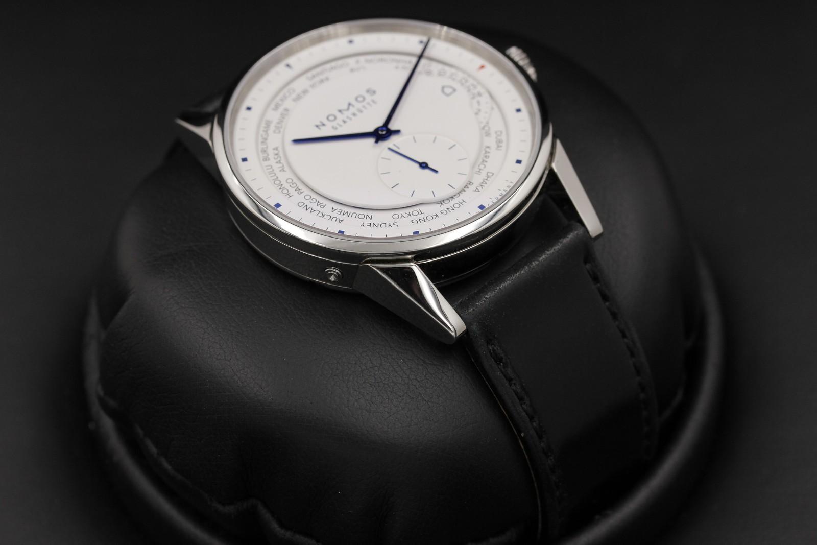 Watch Image 6