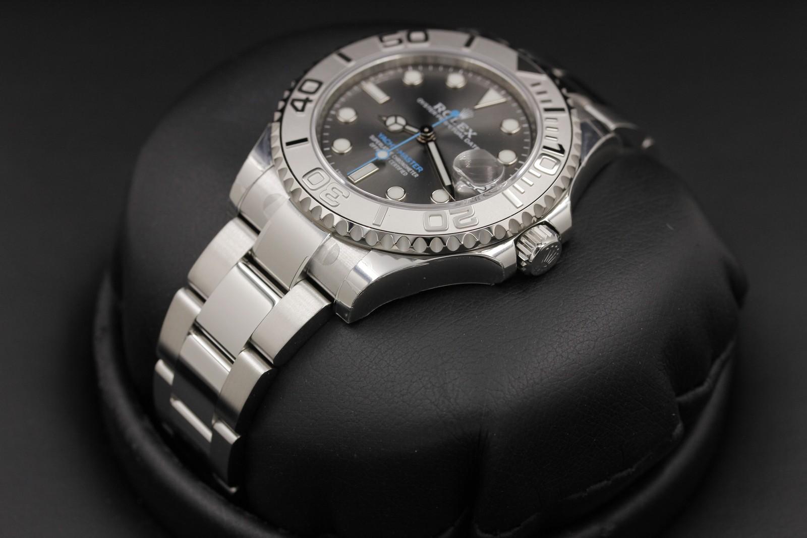 Watch Image 2