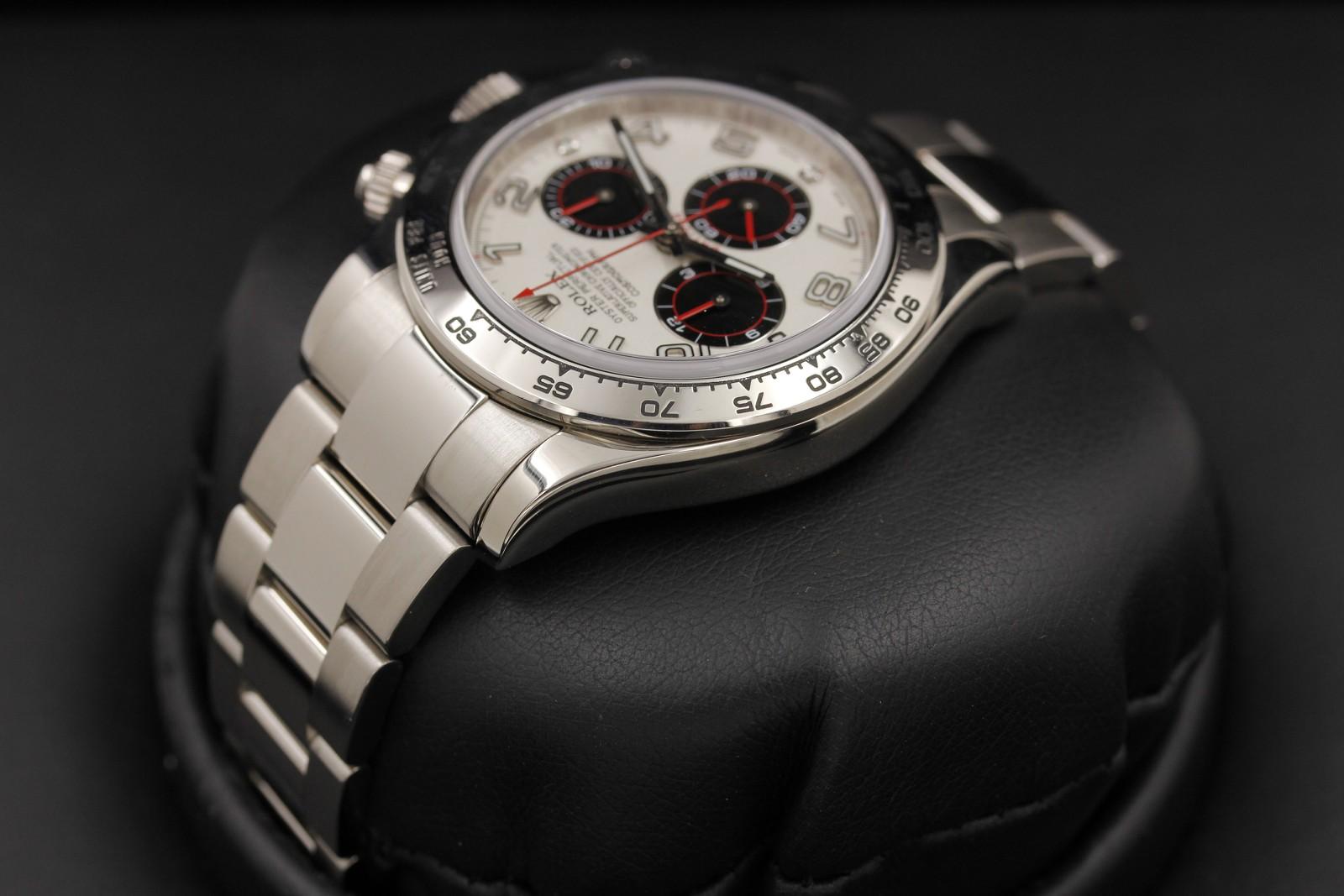 Watch Image 5