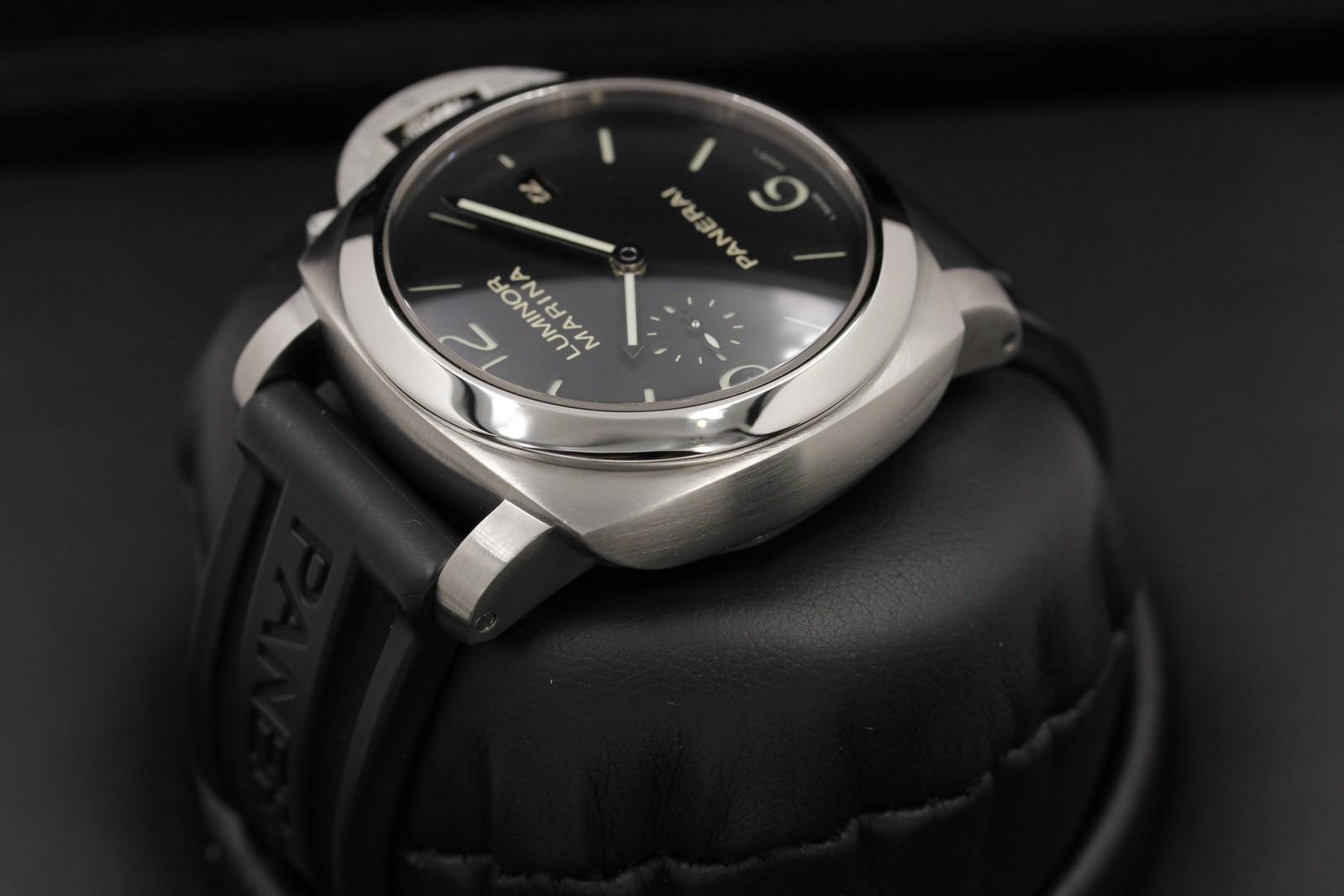 Watch Image 5