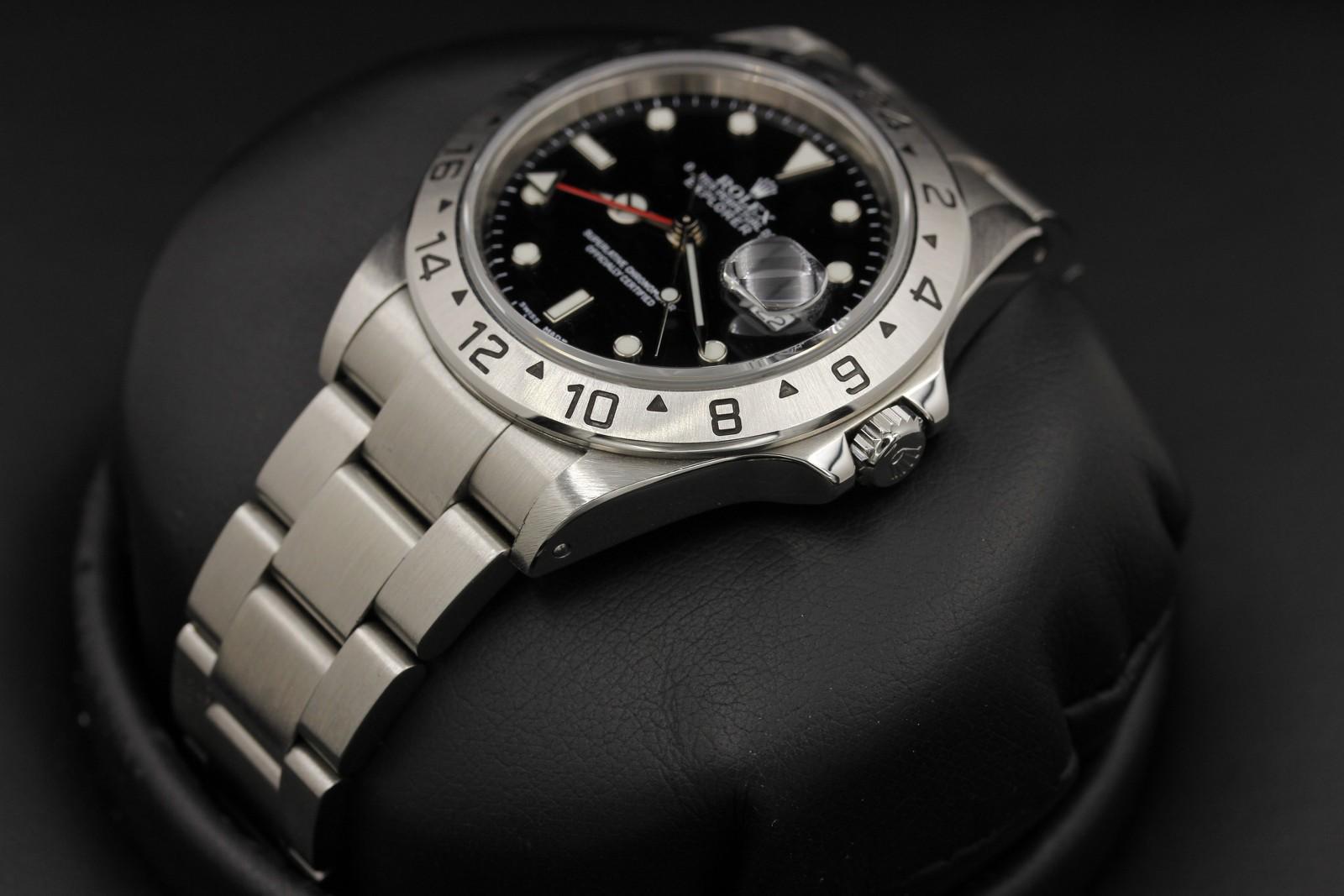 Watch Image 2