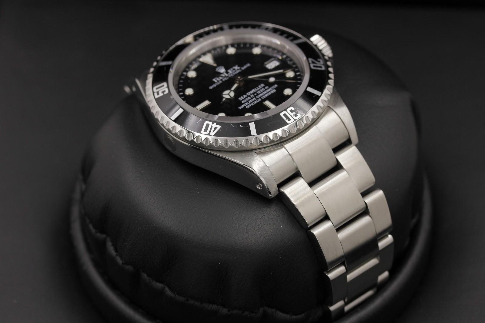 Watch Image 6