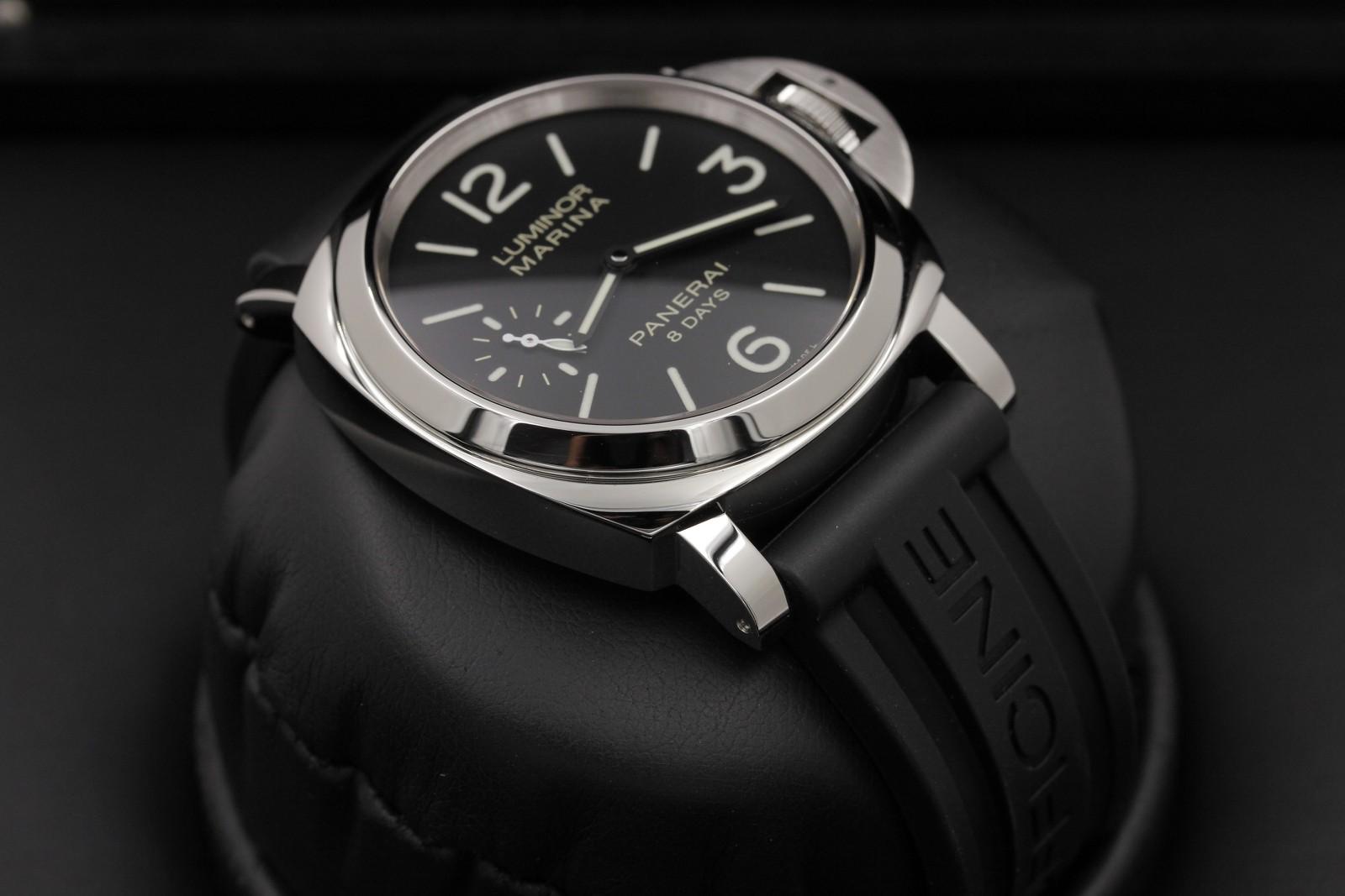 Watch Image 6