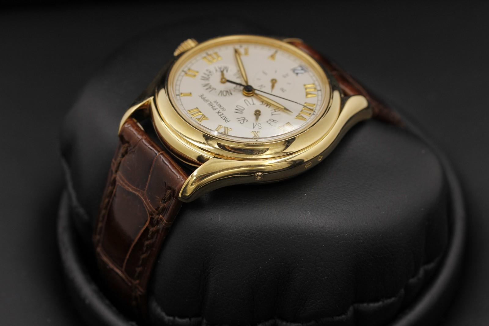 Watch Image 5