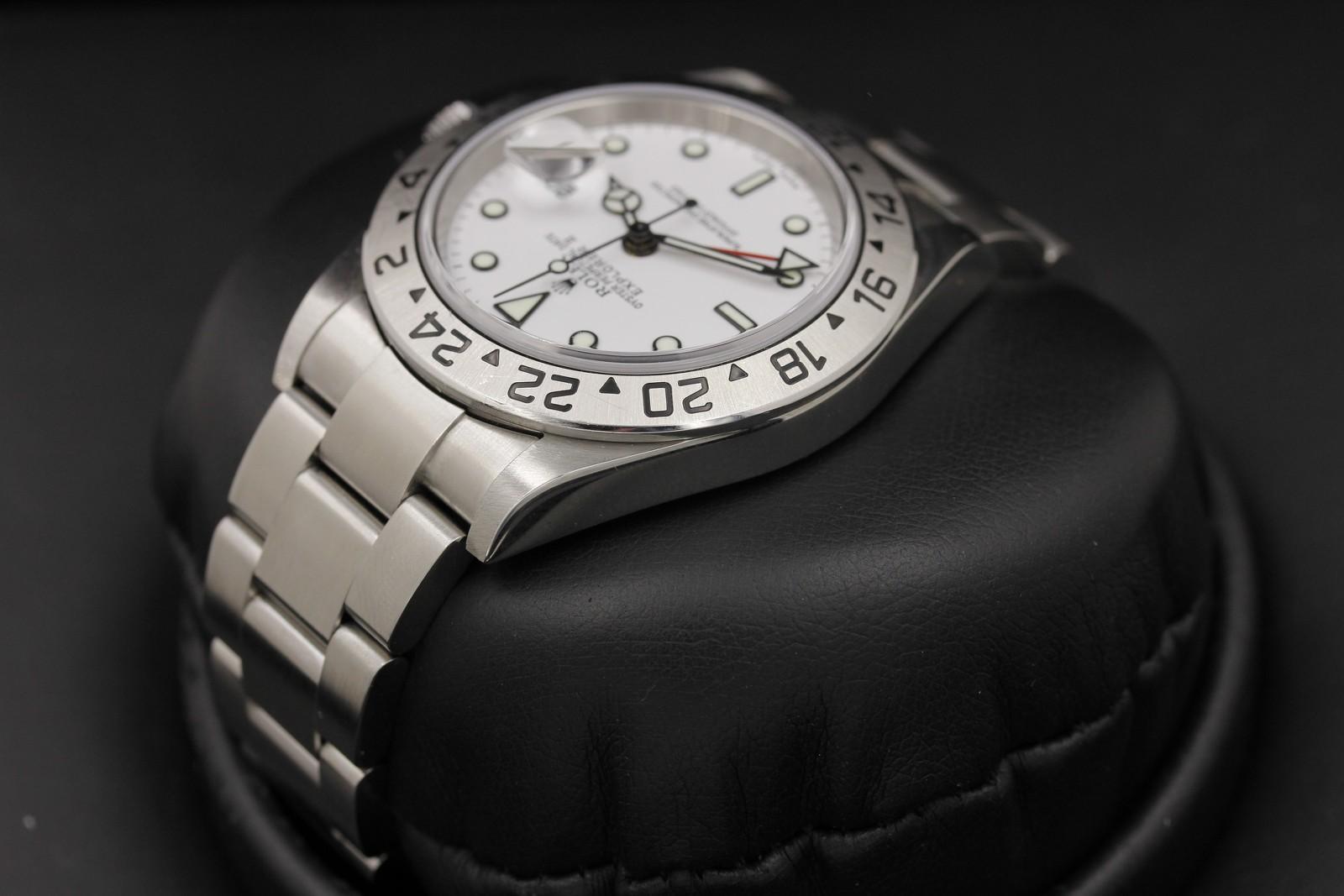 Watch Image 5