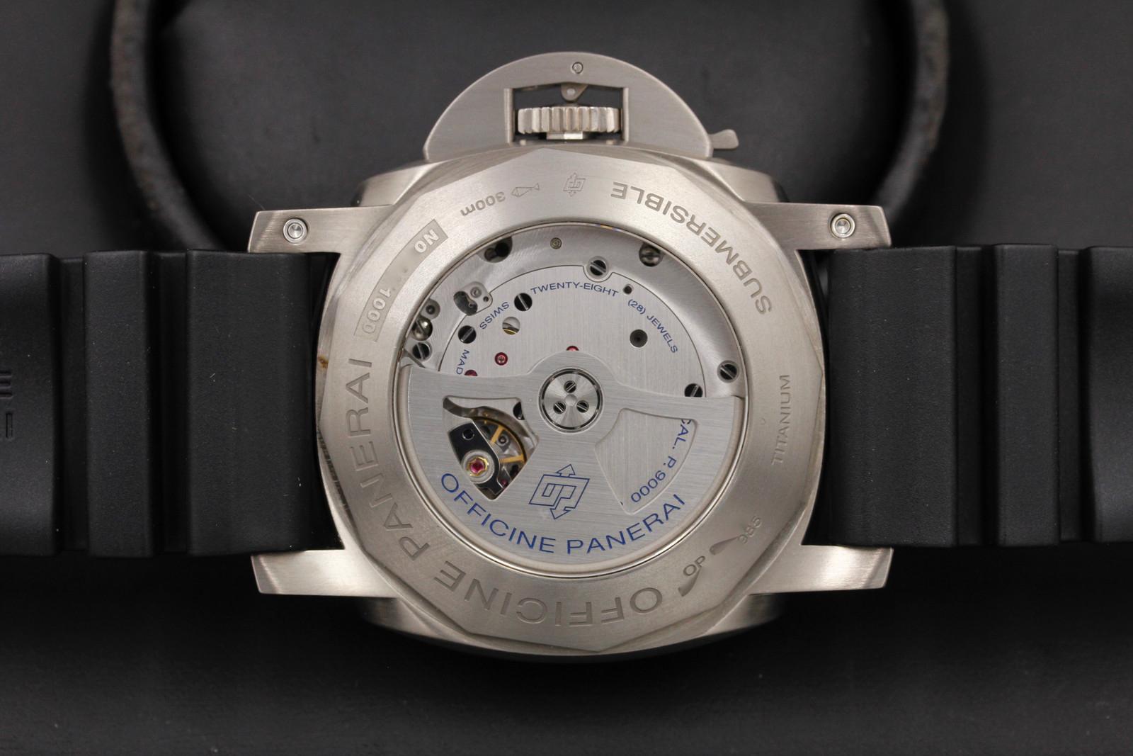 Watch Image 10
