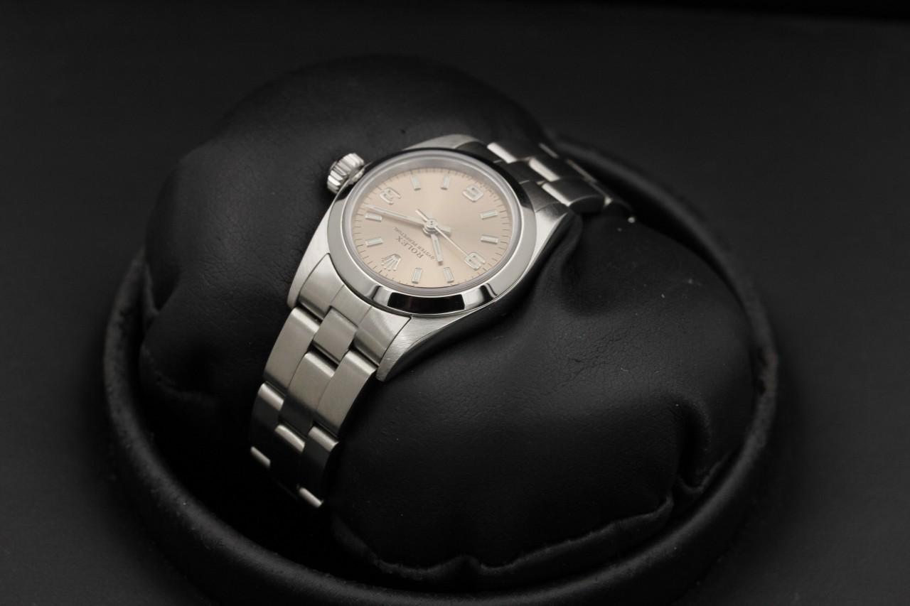 Watch Image 5