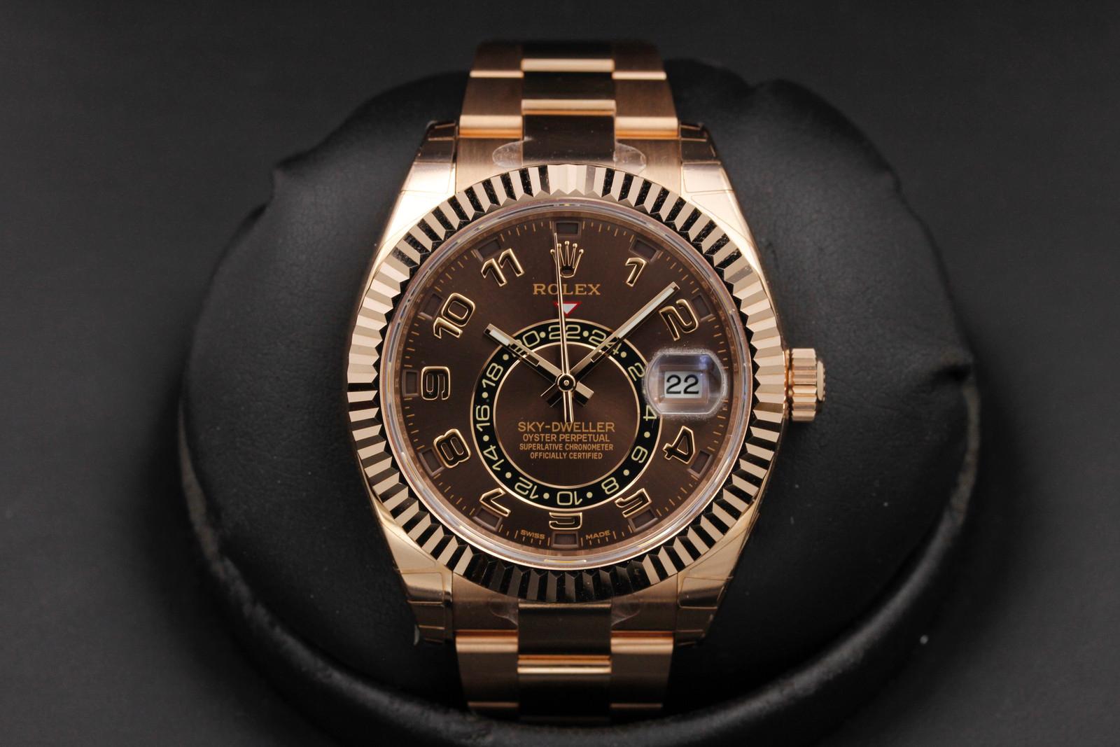 Watch Image 1