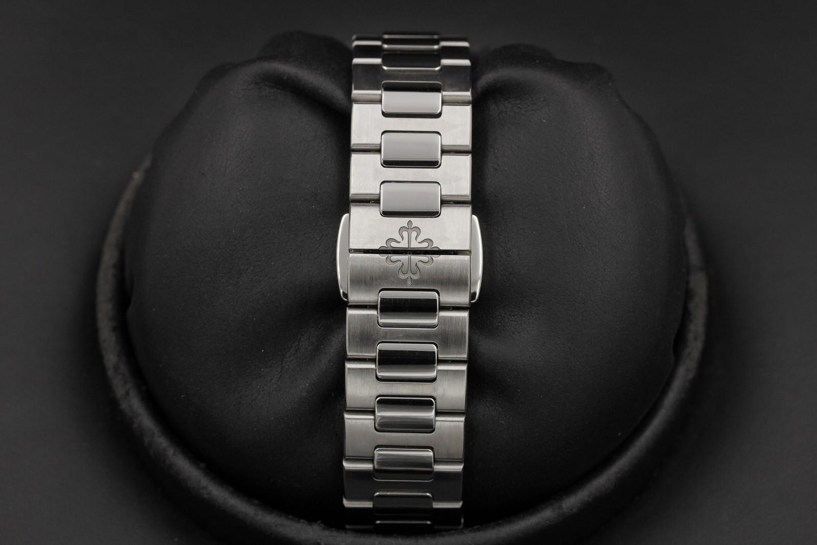 Watch Image 7
