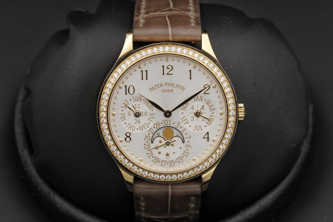 Patek Philippe Perpetual Calendar 7140r-001
