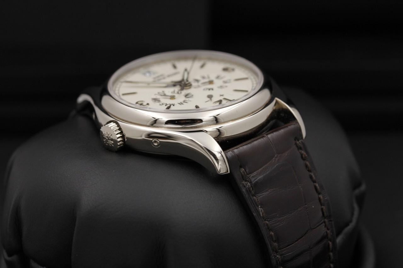 Watch Image 2