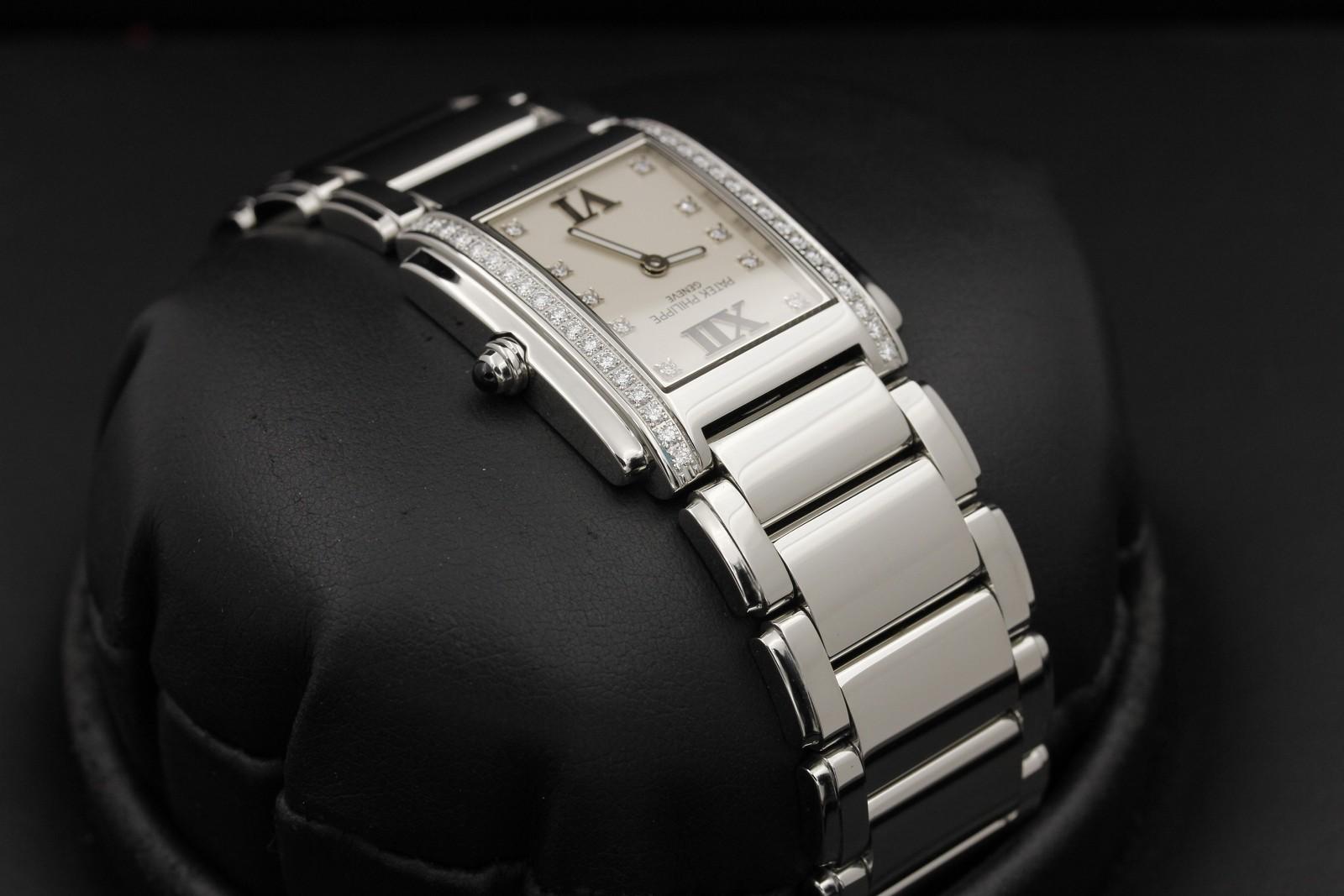 Watch Image 4