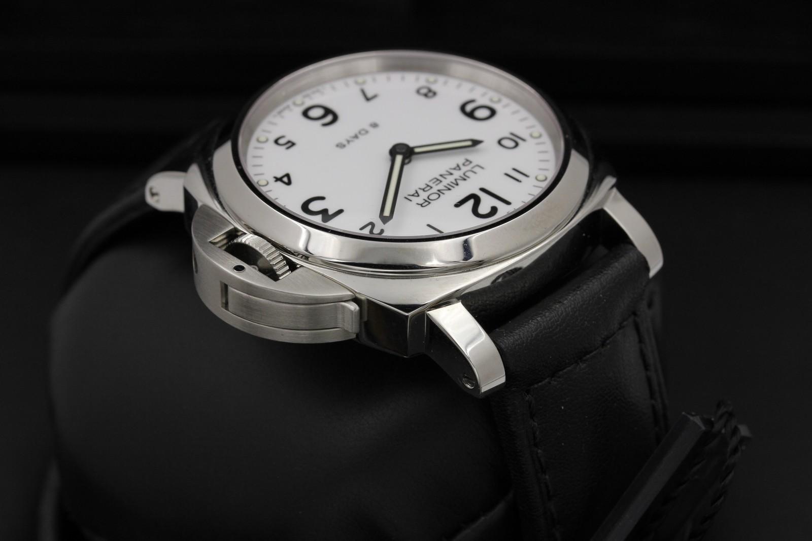 Watch Image 4