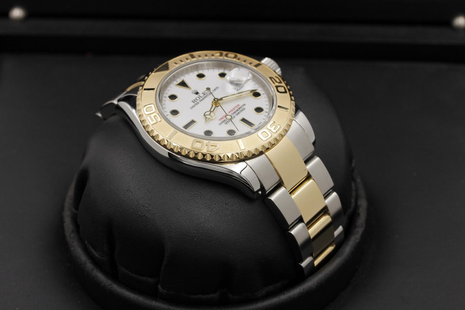 Watch Image 6