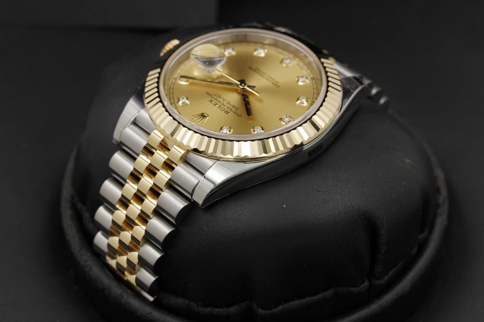Watch Image 5