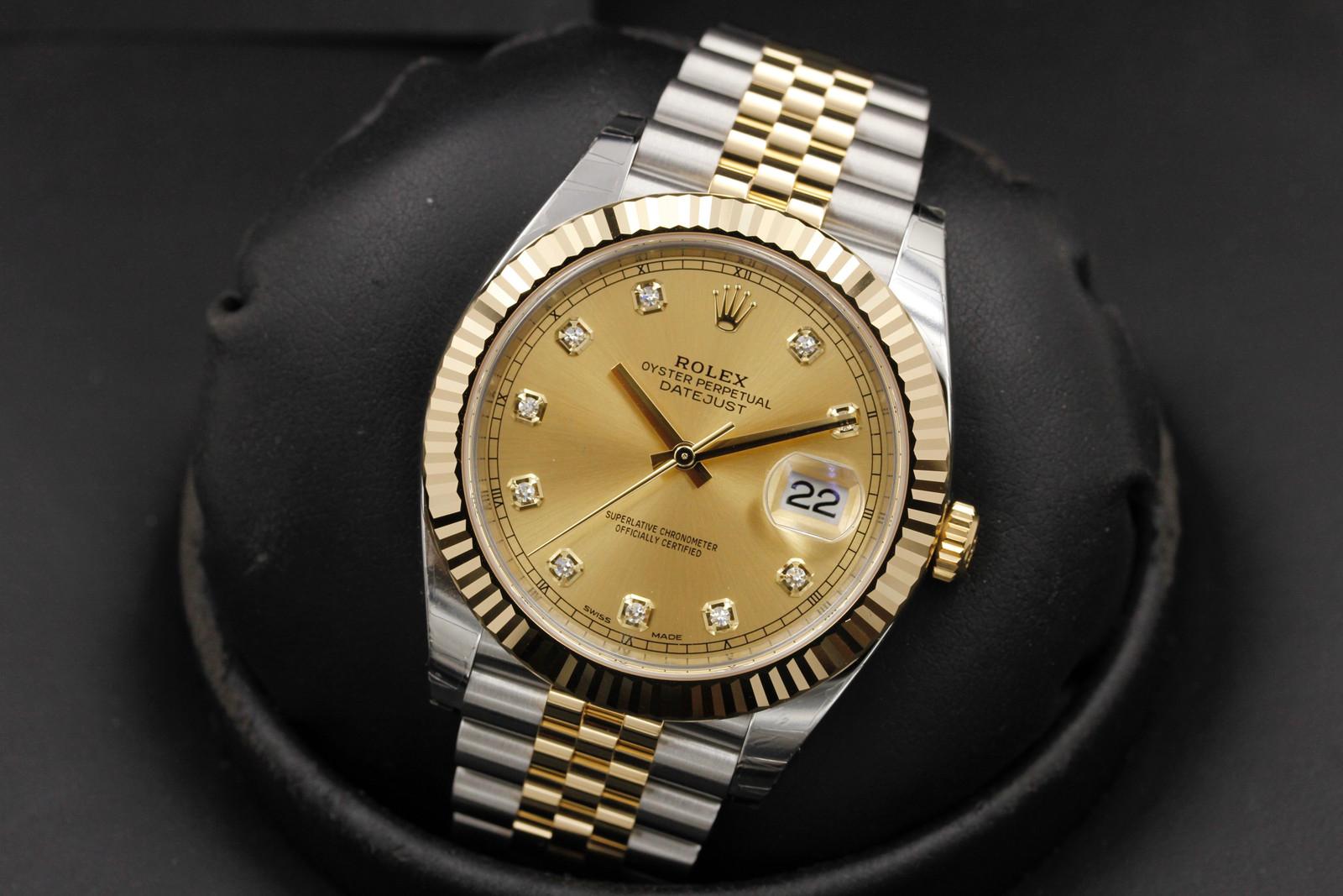 Watch Image 8